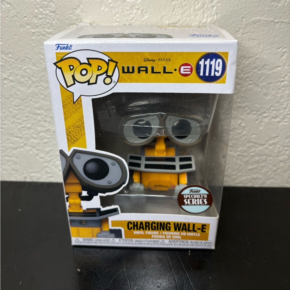 Charging Wall-E Funko Pop! ‘Wall-E’ *DAMAGED*